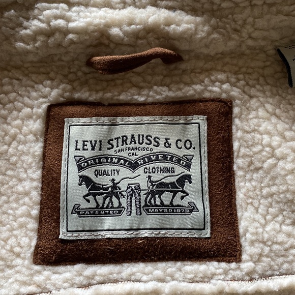 Levi Strauss & co. Womens medium jacket - Picture 3 of 9
